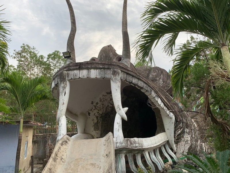 Chiêm ngưỡng ngôi chùa 'kết' từ vỏ sò, san hô ảnh 1