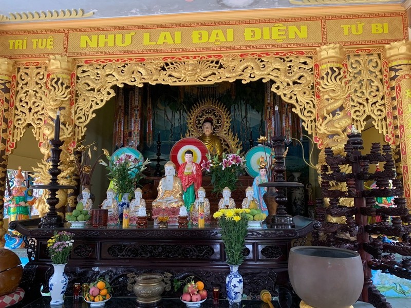 Chiêm ngưỡng ngôi chùa 'kết' từ vỏ sò, san hô ảnh 2