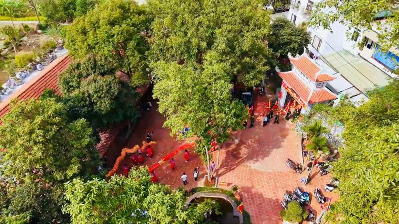 Phường Bồ Đề: “Dải lụa văn hóa tâm linh” ôm trọn kinh thành Thăng Long - Bài 2: Cụm di tích Gia Thượng - nối tiếp mạch văn hoá tâm linh của phường ảnh 2