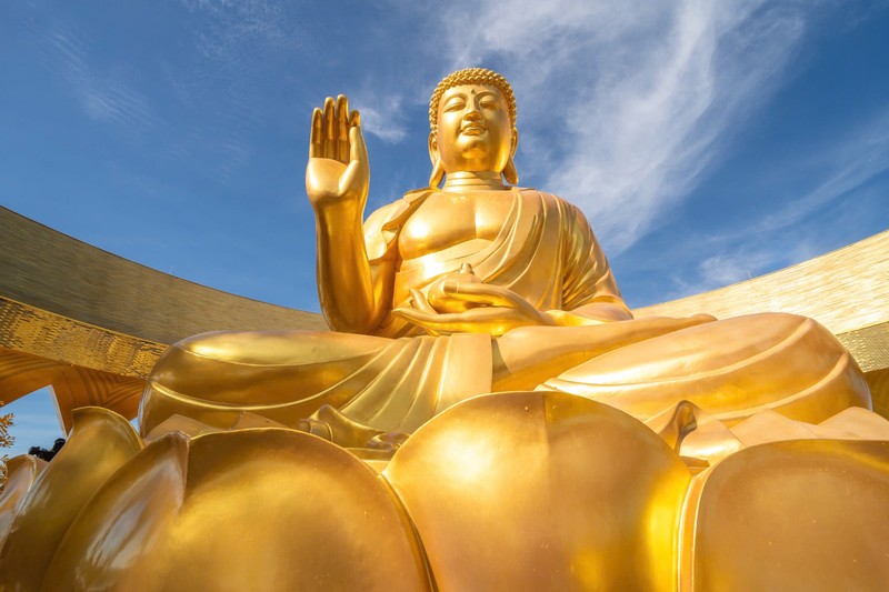 Chiêm ngắm vẻ đẹp của tôn tượng “Đức Phật đến từ quá khứ” tại núi Bà Đen ảnh 5