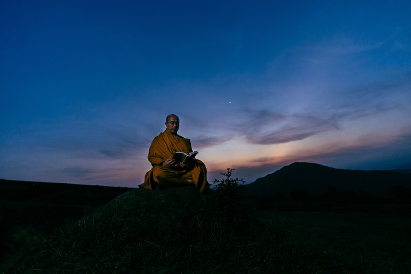 Chùm ảnh chư tăng chùa Ba Vàng hành thiền trên núi ảnh 9