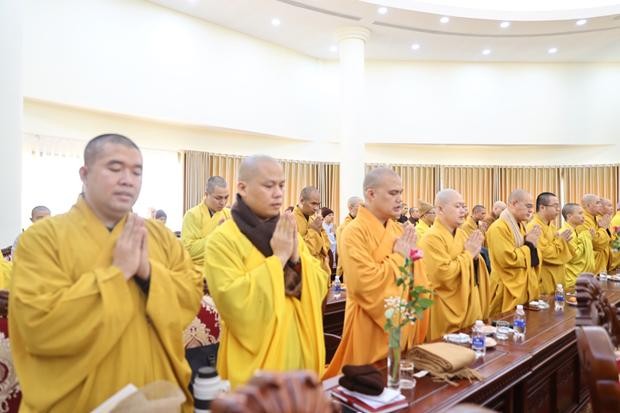 Tăng ni sinh Khóa V Học viện Phật giáo Việt Nam tri ân tại Hà Nội ảnh 16