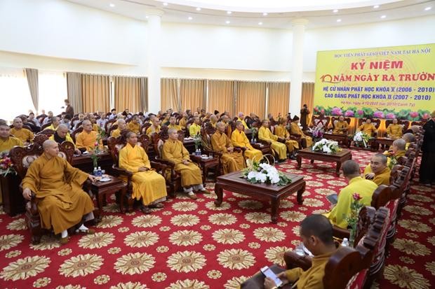 Tăng ni sinh Khóa V Học viện Phật giáo Việt Nam tri ân tại Hà Nội ảnh 50