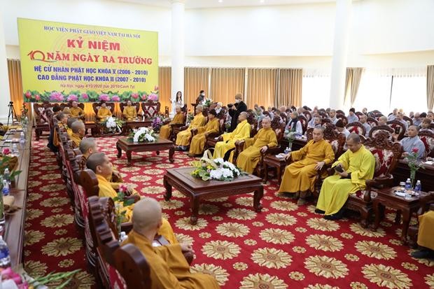 Tăng ni sinh Khóa V Học viện Phật giáo Việt Nam tri ân tại Hà Nội ảnh 51