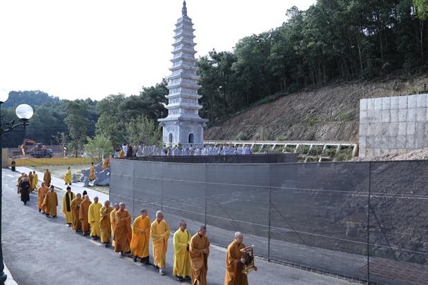 Tăng ni sinh Khóa V Học viện Phật giáo Việt Nam tri ân tại Hà Nội ảnh 11