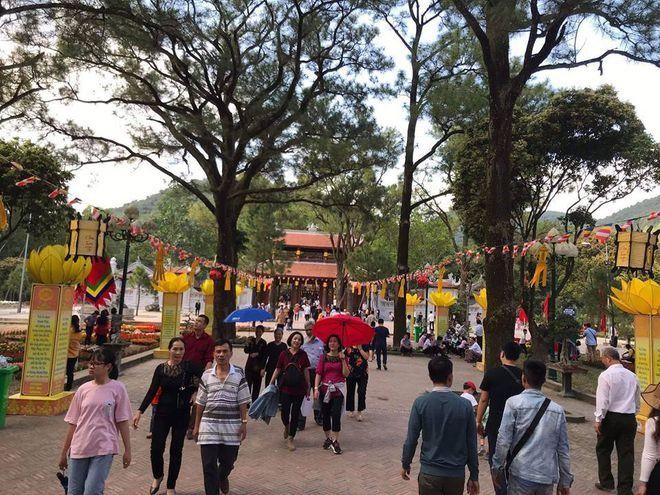 Những ngôi chùa nổi tiếng bậc nhất Việt Nam ảnh 2