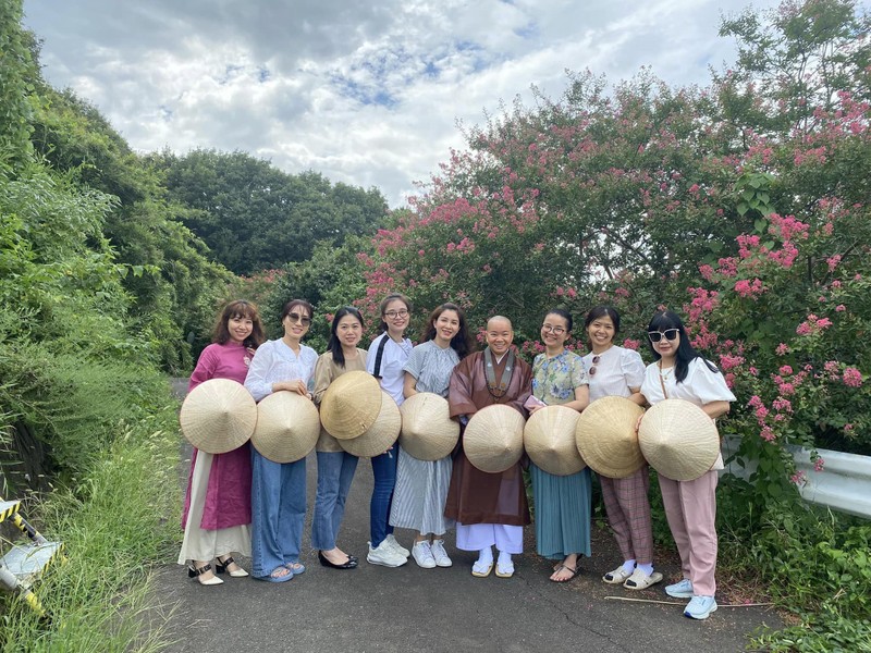 Đại sứ Phạm Quang Hiệu đến thăm Chùa Đại Ân Honjo, Nhật Bản ảnh 5