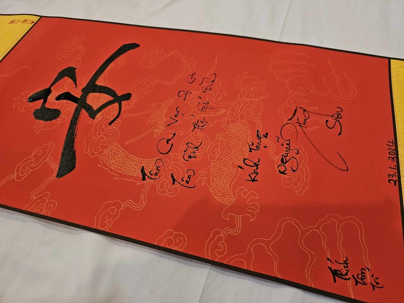 Ni sư Thích Tâm Trí, Hội trưởng Hội Phật tử Việt Nam tại Nhật Bản thăm tòa soạn Tạp chí Ngày Nay ảnh 12