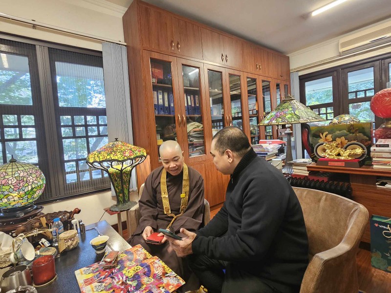 Ni sư Thích Tâm Trí, Hội trưởng Hội Phật tử Việt Nam tại Nhật Bản thăm tòa soạn Tạp chí Ngày Nay ảnh 13