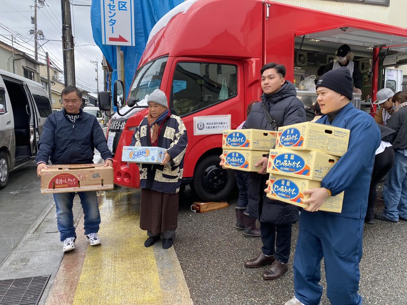 Ni sư Thích Tâm Trí, Hội trưởng Hội Phật tử Việt Nam tại Nhật Bản thăm tòa soạn Tạp chí Ngày Nay ảnh 5