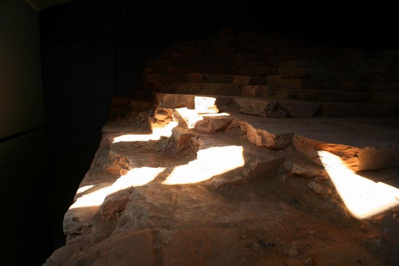 Tàn tích tòa tháp khổng lồ trong lòng đất chùa Phật Tích ảnh 9