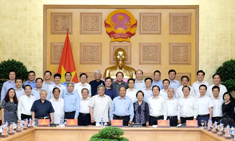 Thủ tướng: Sớm đưa khởi nghiệp vào chương trình giảng dạy đại học - ảnh 3