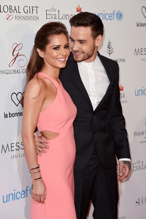 Cheryl Cole chia tay 'phi công trẻ': Khép lại chuyện tình cổ tích - ảnh 3
