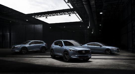 mazda công bố ba mẫu carbon editions mới đẹp huyền bí hình 1 mazda cong bo ba mau carbon editions moi dep huyen bi hinh 1