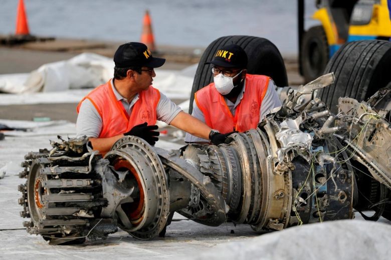 Indonesia tìm thấy hộp đen thứ hai của chiếc máy bay Lion Air gặp nạn - ảnh 1