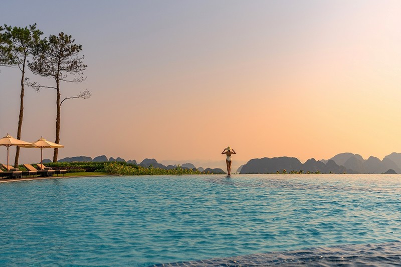 Độc đáo những bể bơi có tầm nhìn đẹp nhất Việt Nam - ảnh 3