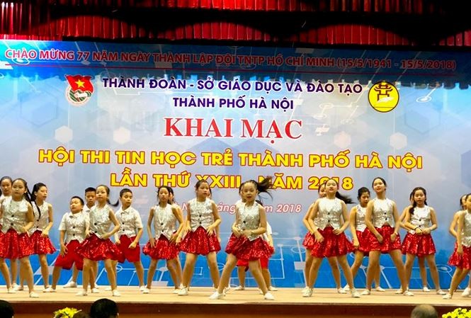 Gần 500 thí sinh tranh tài tại Hội thi tin học trẻ TP Hà Nội