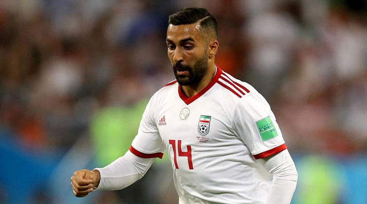 Ghoddos hiện chơi bóng ở Ligue 1, trong màu áo CLB Amiens. Ảnh: FFT.