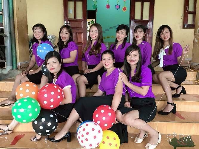 Các giáo viên trong lễ khai giảng năm học 2018 -2019. Ảnh: Giáo viên cung cấp.