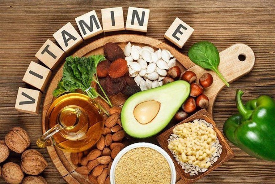 Nhóm thực phẩm giàu vitamin E.