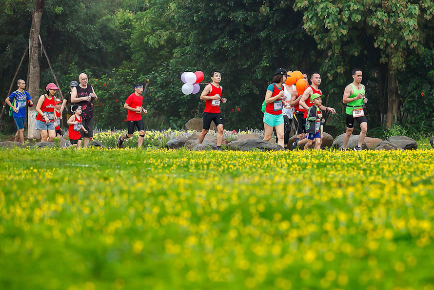 Ecopark Marathon 2021 - Ngắm cung đường chạy giữa thiên nhiên 'siêu chất' trước giờ G