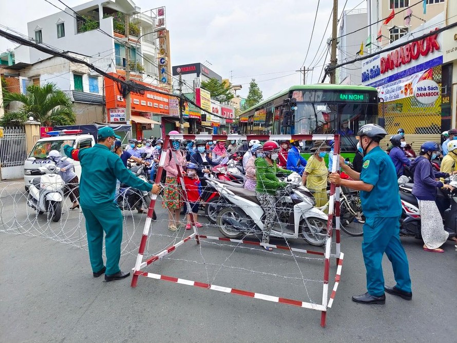 TP.HCM bác thông tin về việc áp dụng chỉ thị 16