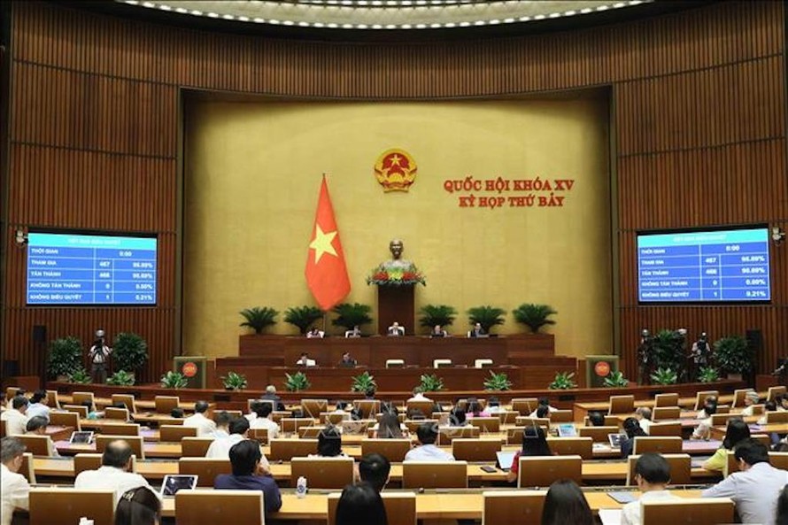 Quốc hội biểu quyết thông qua Nghị quyết về Chương trình giám sát của Quốc hội năm 2025.