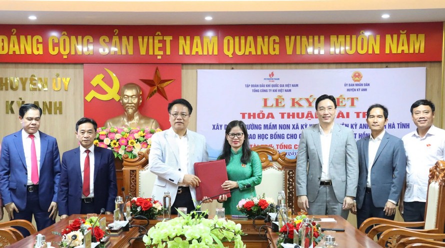 Trao Thỏa thuận tài trợ Trường Mầm non Kỳ Khang, huyện Kỳ Anh, tỉnh Hà Tĩnh