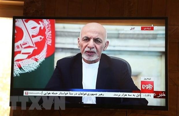 Tổng thống Afghanistan Ashraf Ghani phát biểu trên truyền hình tại Kabul, ngày 14/8/2021. (Ảnh: THX/TTXVN)