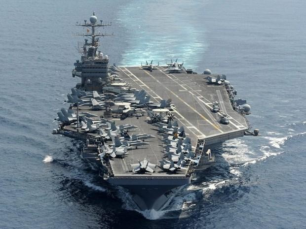 Tàu sân bay USS Abraham Lincoln. (Ảnh: Reuters)