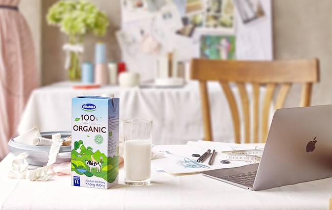 Vinamilk ra mắt sữa tươi 100% Organic đầu tiên sản xuất tại Việt Nam