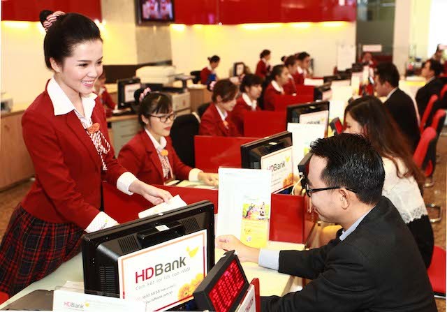 Mua vé máy bay Vietjet được hoàn tiền một nửa khi thanh toán bằng thẻ HDBank