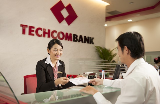 S&P nâng hạng triển vọng tín nhiệm của Techcombank