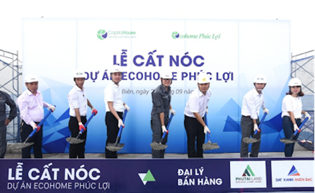 Dự án EcoHome Phúc Lợi được cất nóc vào ngày 27/9 vừa qua, dự kiến sẽ hoàn thành sớm 1 tháng so với tiến độ thi công cam kết với khách hàng.