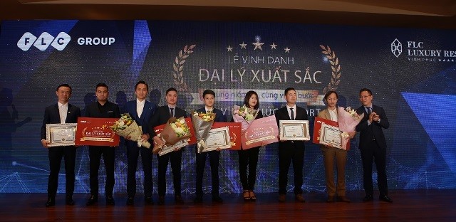 Các đại lý được vinh danh vì thành tích bán hàng xuất sắc