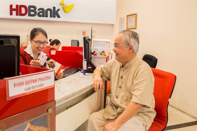 HDBank cộng thêm 0,7%/năm lãi suất tiết kiệm cho khách hàng từ 28 tuổi trở lên