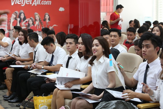 Các đợt tuyển tiếp viên của Vietjet luôn thu hút đông đảo các bạn trẻ