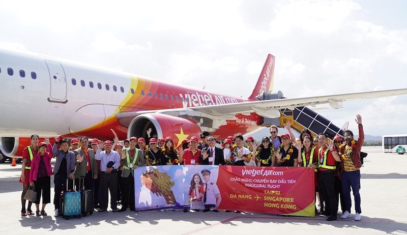 Vietjet khai trương loạt 3 đường bay mới tới thành phố đáng sống nhất Việt Nam