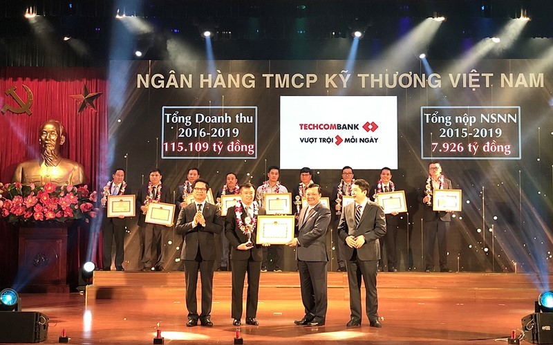 Nộp ngân sách 7.926 tỷ đồng,Techcombank được Bộ Tài chính vinh danh