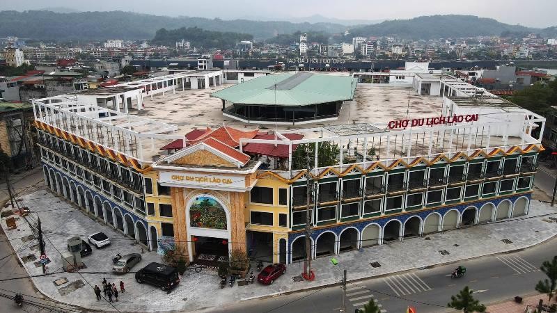 Lào Cai: nhà đầu tư chợ theo hình thức BOO 'kêu cứu'