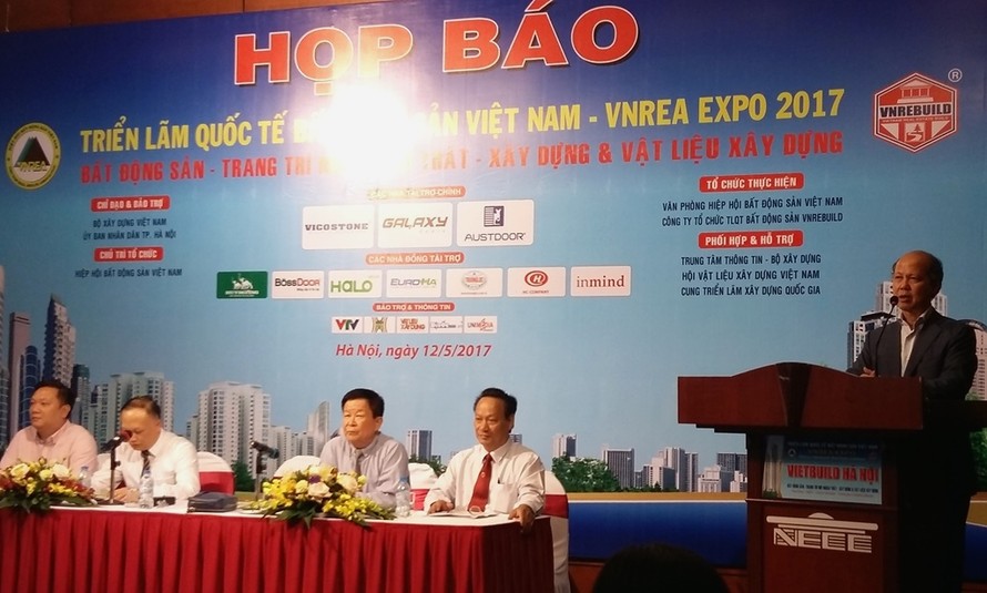 Quang cảnh buổi họp báo