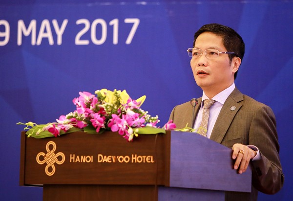 Bộ trưởng Trần Tuấn Anh