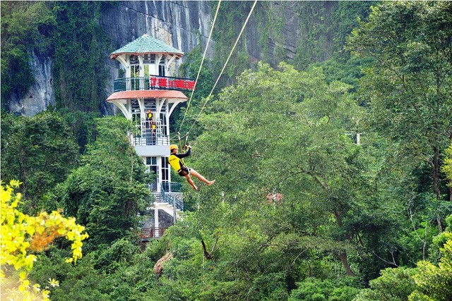 UBND tỉnh Quảng Bình đã đồng ý phê duyệt nhiệm vụ quy hoạch chi tiết khu vực xây dựng hệ thống zipline đa phương thức dài nhất thế giới