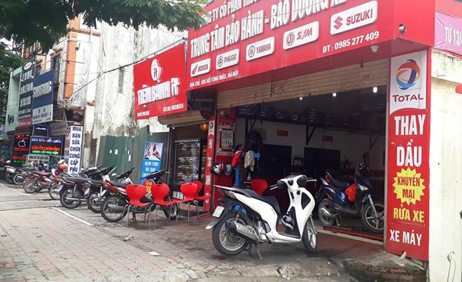 Cửa hàng sửa xe máy nơi xảy ra vụ nổ súng