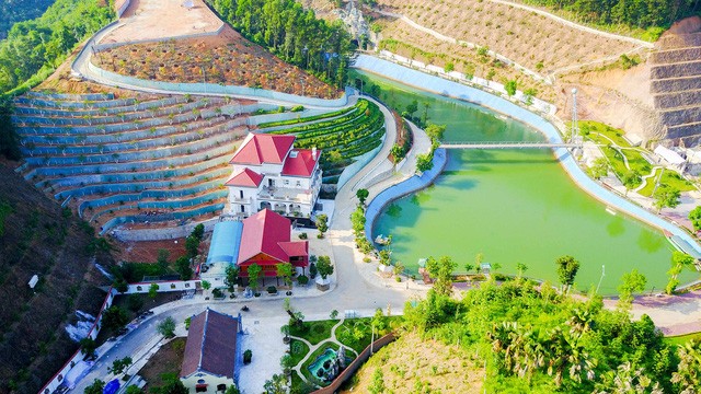 Khu dinh thự rộng trên 13.000 m2 của gia đình Giám đốc Sở Tài nguyên Môi trường