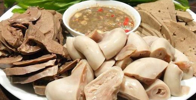 Lòng lợn càng ăn càng 'chuốc họa' 