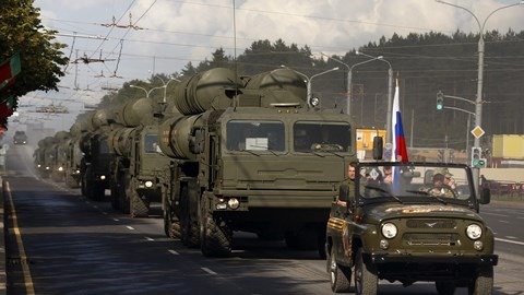 Hệ thống phòng không S-400 của Nga. 