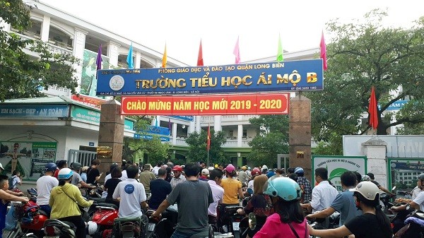 Xác minh đơn tố cáo hàng loạt sai phạm của Hiệu trưởng trường Tiểu học Ái Mộ B