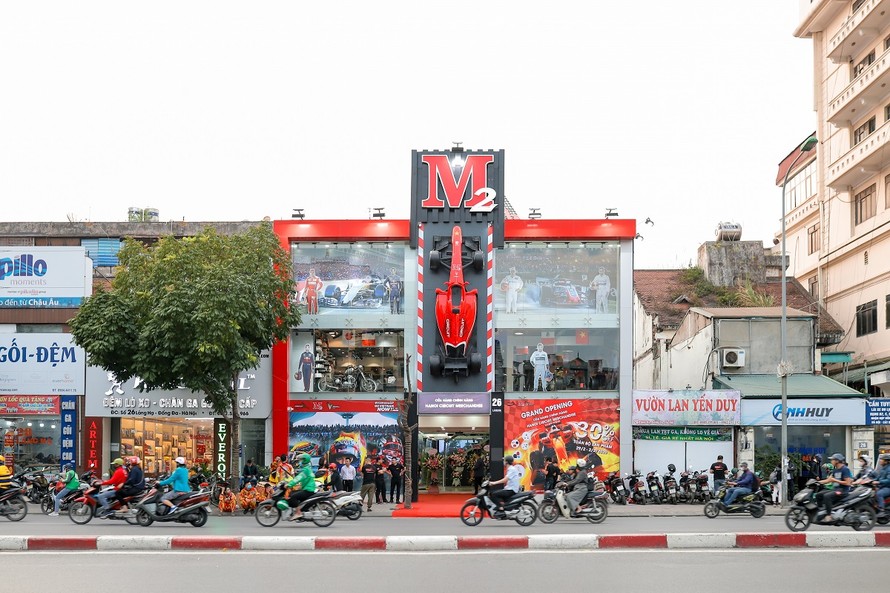 Khai trương cửa hàng chính hãng Hanoi Circuit Merchandise đồng hành cùng F1