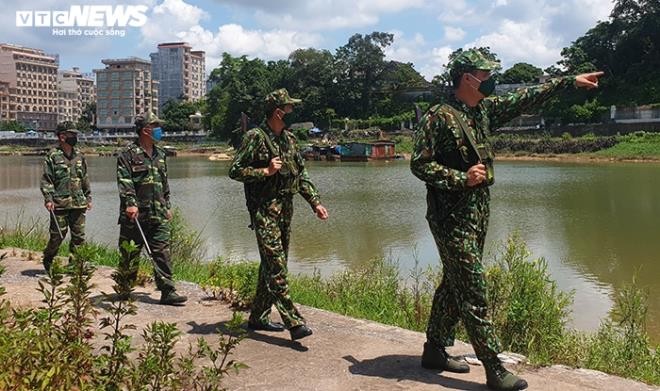 Công tác quản lý biên giới, quản lý hoạt động xuất nhập cảnh tại Quảng Ninh được tăng cường.